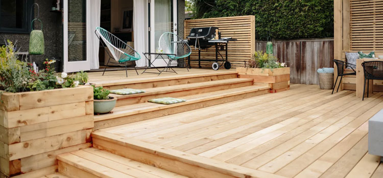 Cedar Decking in Alhambra, CA